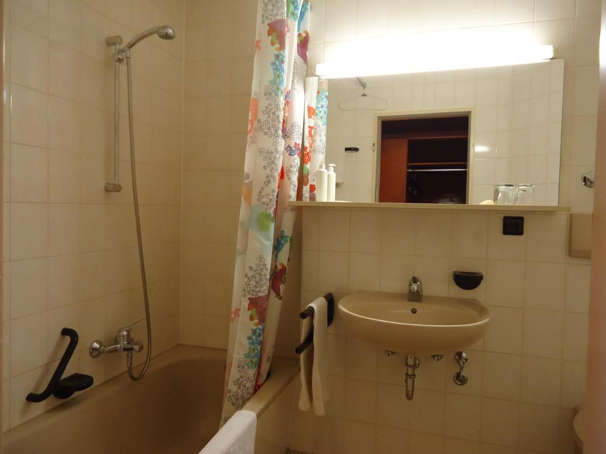 Enjoyhotel Garni Korntal Stuttgart B&B Ngoại thất bức ảnh