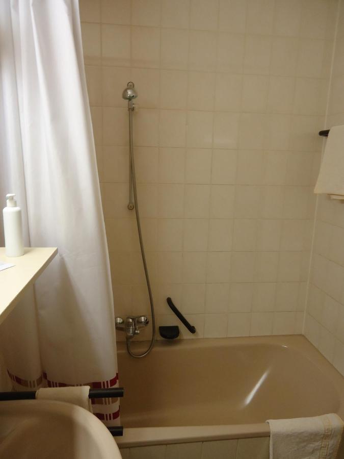Enjoyhotel Garni Korntal Stuttgart B&B Ngoại thất bức ảnh