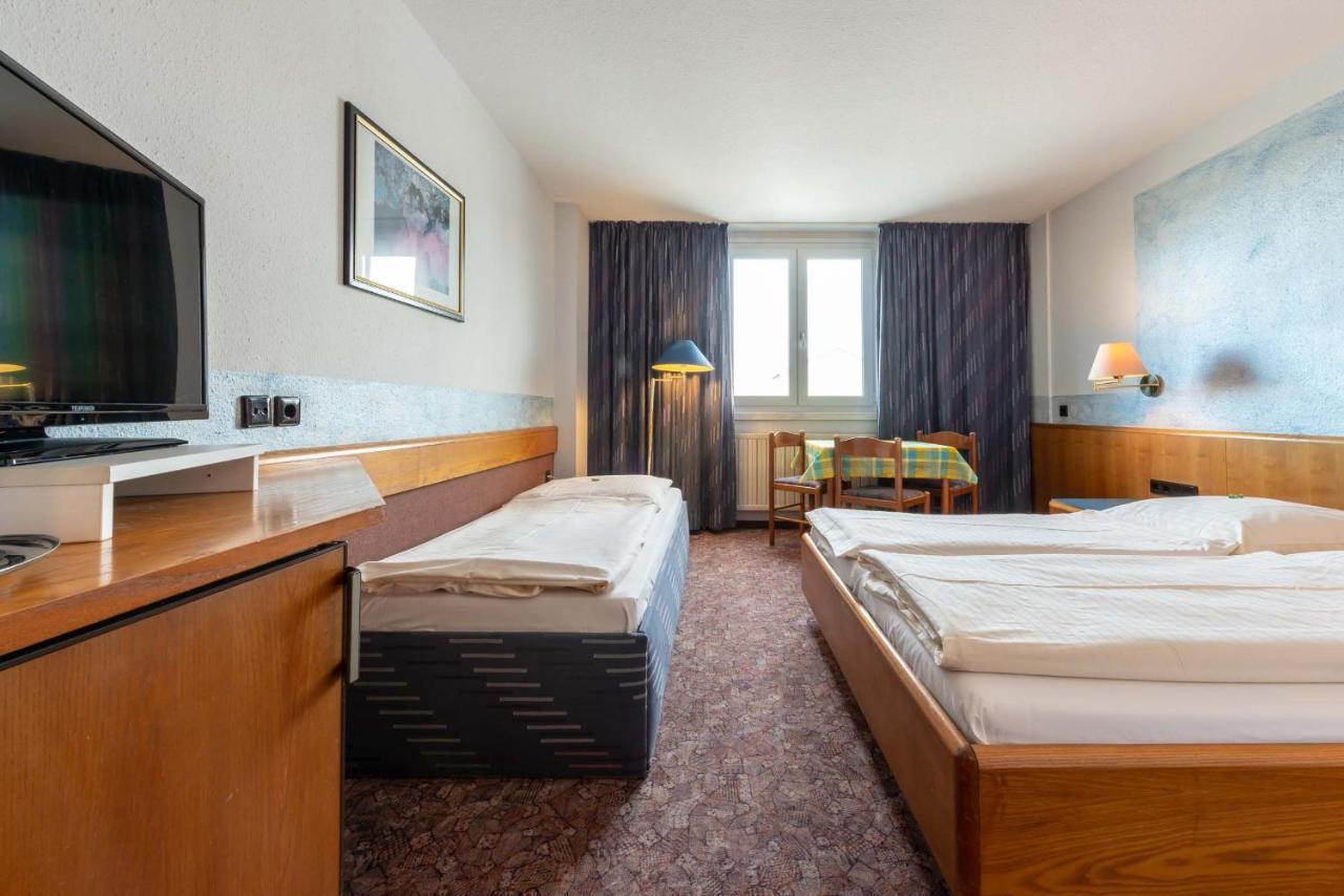 Enjoyhotel Garni Korntal Stuttgart B&B Ngoại thất bức ảnh