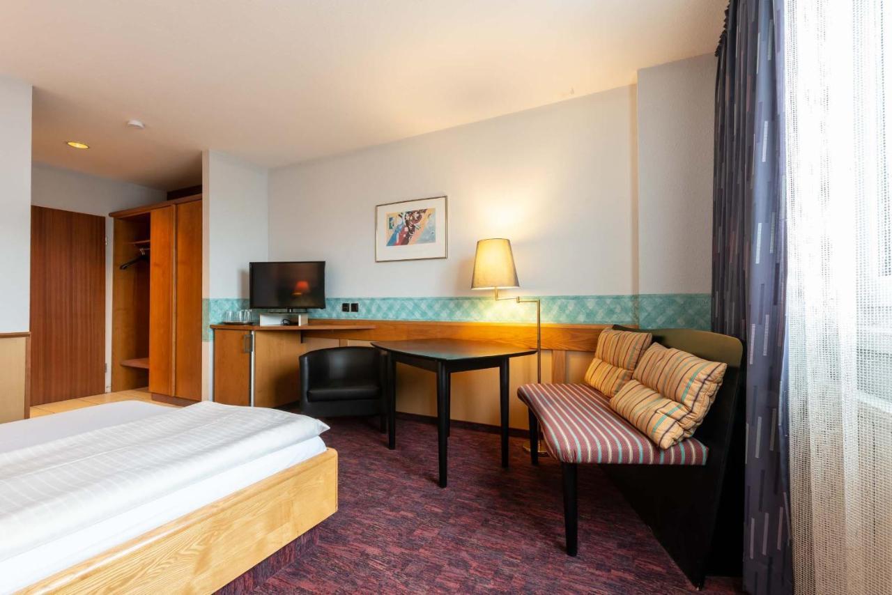 Enjoyhotel Garni Korntal Stuttgart B&B Ngoại thất bức ảnh